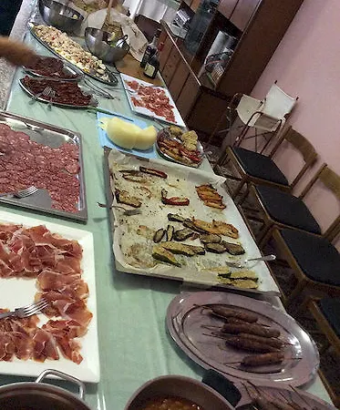 מלון Moresco 3*