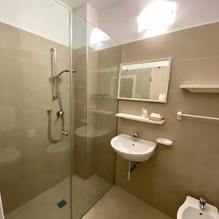 Отель Moresco 3*