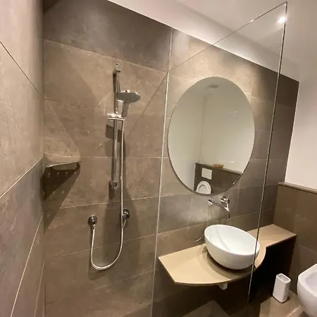 Moresco Hotel