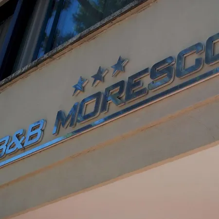 Moresco 3*